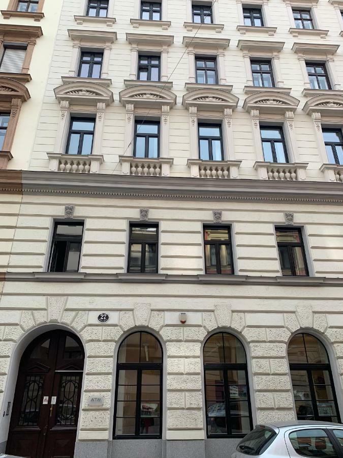 Vienna'S Most Charming Home Екстер'єр фото